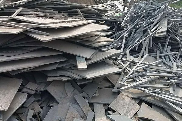 البلاستيك الصلب