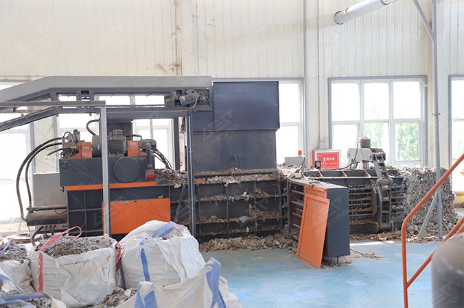 مكبس هيدروليكي