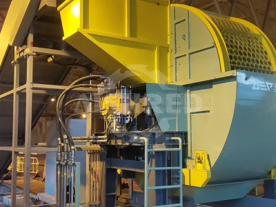 ماكينة تقطيع الإطارات GDT8