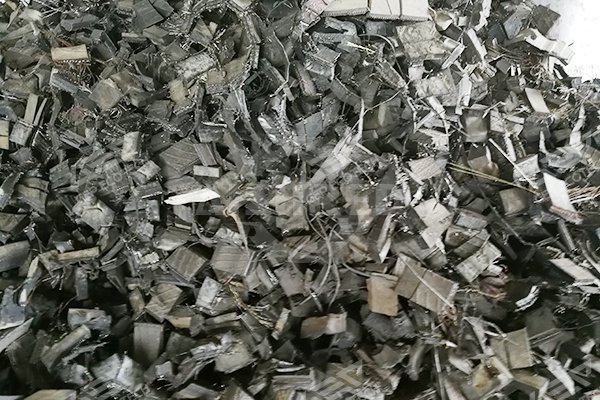 رقائق المطاط
