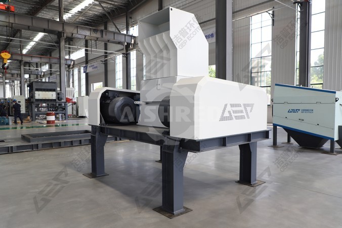 آلة تقشير الإطارات (Tyre Rasper)